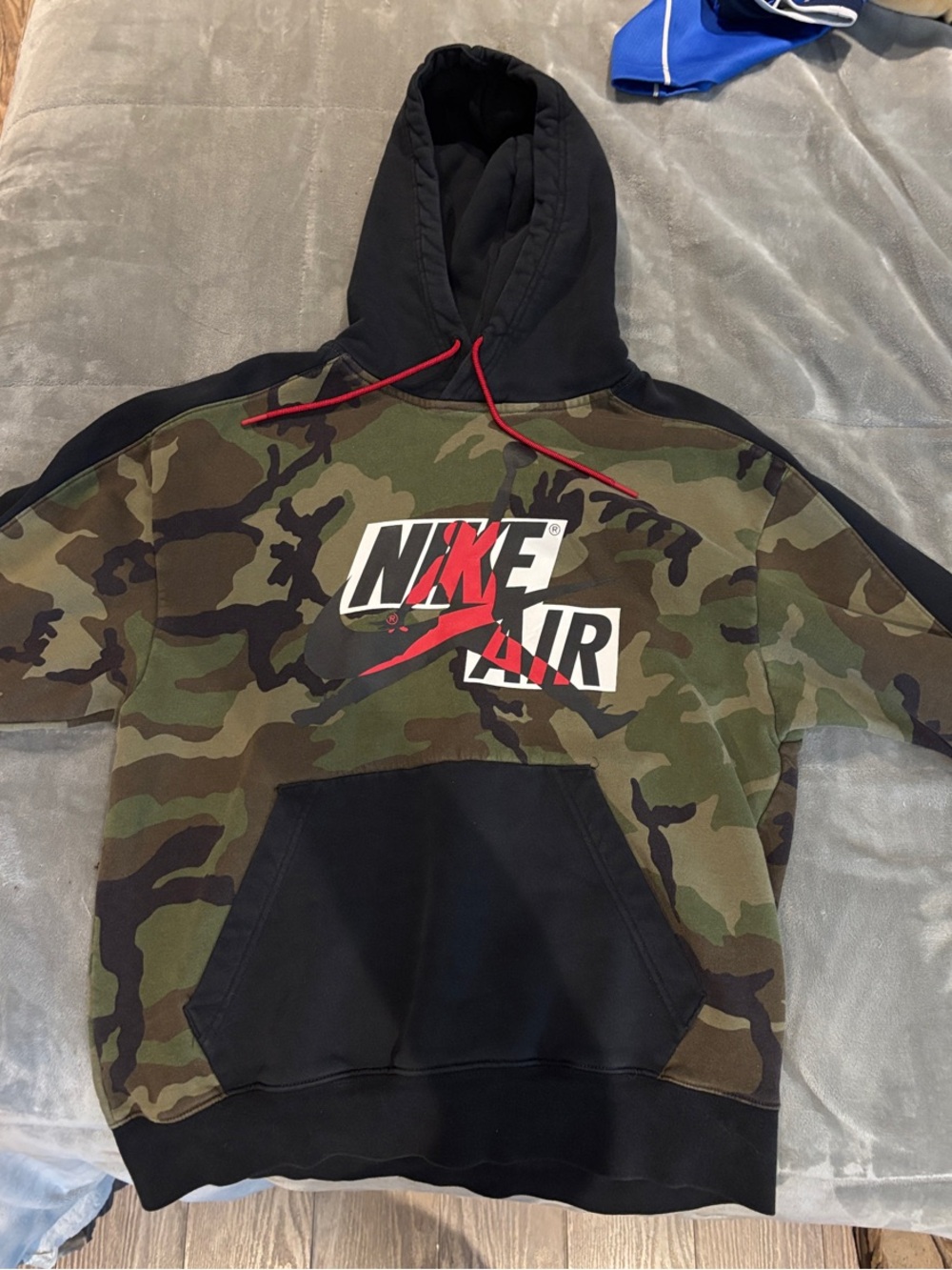 Nike Air Camouflage Pullover Hoodie - Green/Black with Red Accents